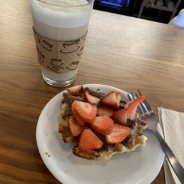 Chai Latte and Leige Waffle with Nutella and strawberries