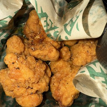 Wingstop - Chicken Wings Near Me - Goleta, California