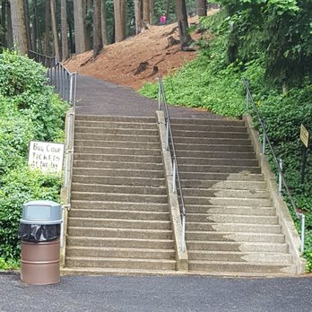 Crystal Cave - Stairway to Heaven - Tours Near Me - Kutztown, Pennsylvania