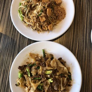 Three Spice Thai Kitchen - Tofu Pad Thai and Beef Pad See Ew - Thai Near Me - Gardena, California Three Spice Thai Kitchen - Tofu Pad Thai and Beef Pad See Ew - Thai Near Me - Gardena, California