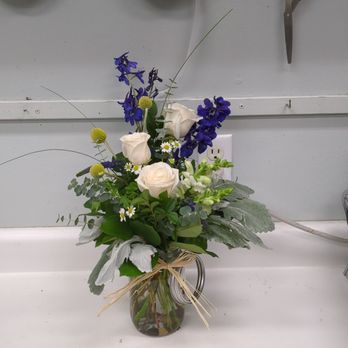 Williams Flower & Gift - Beauty by the Sea! - Florists Near Me - Olympia, Washington Williams Flower & Gift - Beauty by the Sea! - Florists Near Me - Olympia, Washington