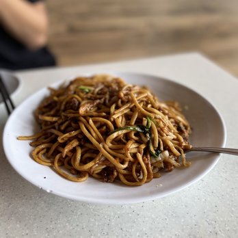 Tasty Noodle House - Shanghai Style Chow Mein Thick Noodle - Chinese Near Me - San Diego, California Tasty Noodle House - Shanghai Style Chow Mein Thick Noodle - Chinese Near Me - San Diego, California