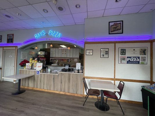 Ray's Pizza by null