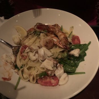 Pappadeaux Seafood Kitchen - Cajun/Creole Near Me - Grapevine, Texas