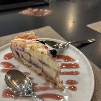 Sloane's - Blueberry cobbler cheesecake - Cocktail Bars Near Me - Lake Havasu City, Arizona