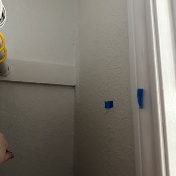 Hargis Custom Painting - Inside closet wall not painted - Painters Near Me Hargis Custom Painting - Inside closet wall not painted - Painters Near Me