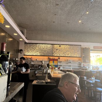 Grace's Table - Nice bar seating. - New American Near Me - Napa, California