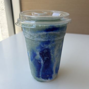 Ananas Coffee - Coco Azul Smoothie - Coffee & Tea Near Me - Walnut Creek, California Ananas Coffee - Coco Azul Smoothie - Coffee & Tea Near Me - Walnut Creek, California