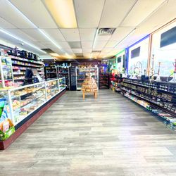 Tobacco Hut - Concourse