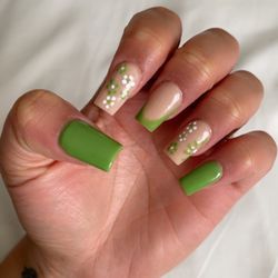Q Nails - Spring Fullset