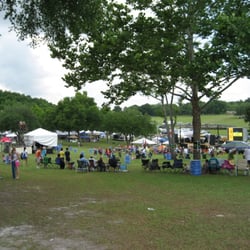 The sloping field gives a nice view of the stage