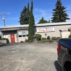 Pacific Hazelnut Candy Factory - Front of the factory