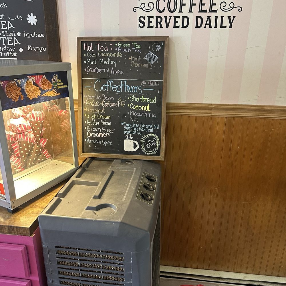 Kennabelle's Kreations - Flavors - Bakeries Near Me - Cloudcroft, New Mexico