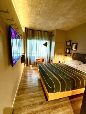 Moxy San Diego Downtown/Gaslamp Quarter by null