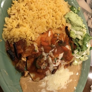 Las Salsas - Spicy molcajete enchiladas (not great) - Mexican Near Me - Morganton, North Carolina