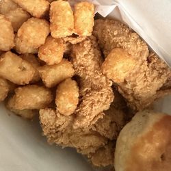 Jackson's Station - Chicken tenders and tater tots