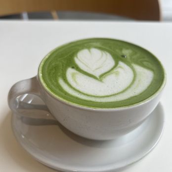 Blue Bottle Coffee - Jackson Square - Matcha latte - ceremonial style - Coffee & Tea Near Me - San Francisco, California