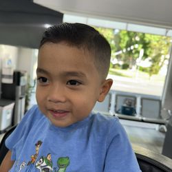 Dj's All about Hair