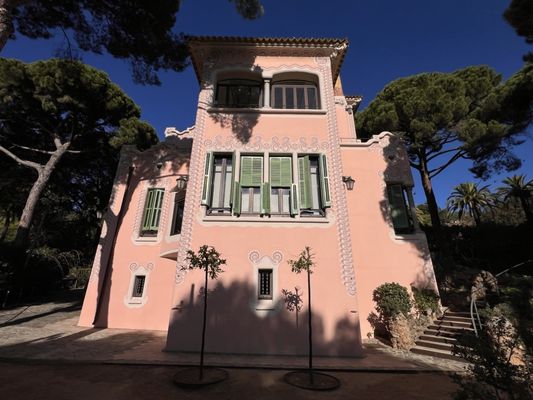 Gaudí House Museum by null