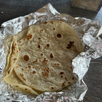 Casa Perez - The homemade tortillas are amazing - Mexican Near Me - Long Beach, California