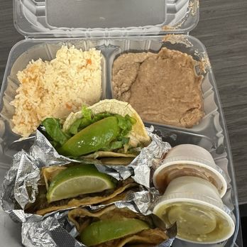Oralia - Taco plate - Mexican Near Me - Buffalo, New York