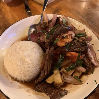 Bodegon No 69 - LOMO SALTADO - Latin American Near Me - Pasadena, California Bodegon No 69 - LOMO SALTADO - Latin American Near Me - Pasadena, California