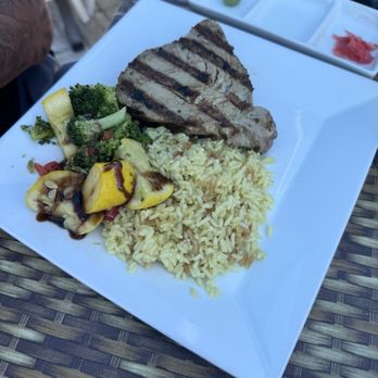 Matthew's Seafood House - Grilled Tuna - Seafood Near Me - Ocean Beach, New York