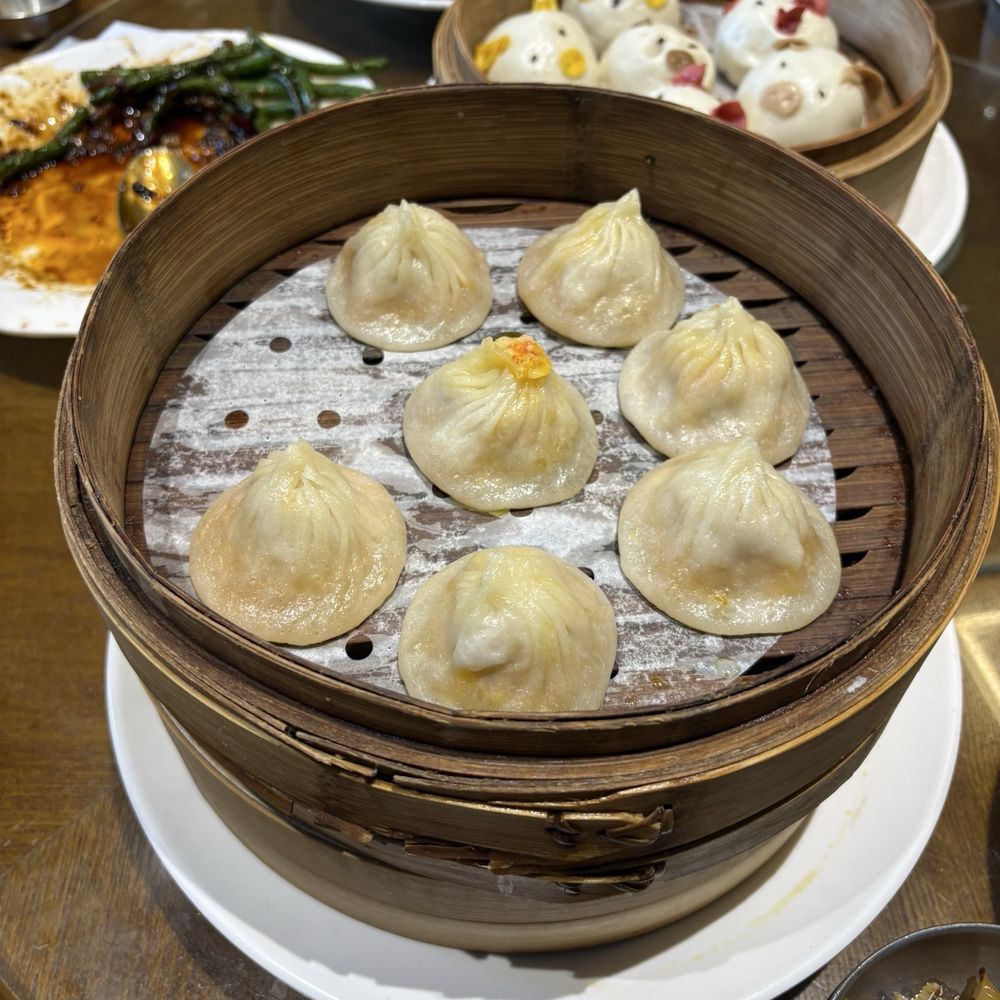 Din Ding Dumpling House - Pork and crab XLB - Dim Sum Near Me - Fremont, California Din Ding Dumpling House - Pork and crab XLB - Dim Sum Near Me - Fremont, California