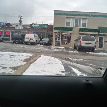 Violet Flowershop - Florists Near Me - Burbank, Illinois Violet Flowershop - Florists Near Me - Burbank, Illinois