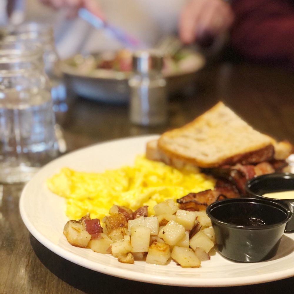 TOP 10 BEST Easter Brunch near Westfield, IN 46074 - Updated