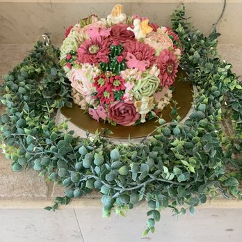 Calabasas Cupcake Bouquets - Cake - Cupcakes Near Me Calabasas Cupcake Bouquets - Cake - Cupcakes Near Me