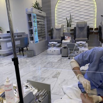 Clark Nails - Super clean & hygienic - Nail Salons Near Me - Clark, New Jersey