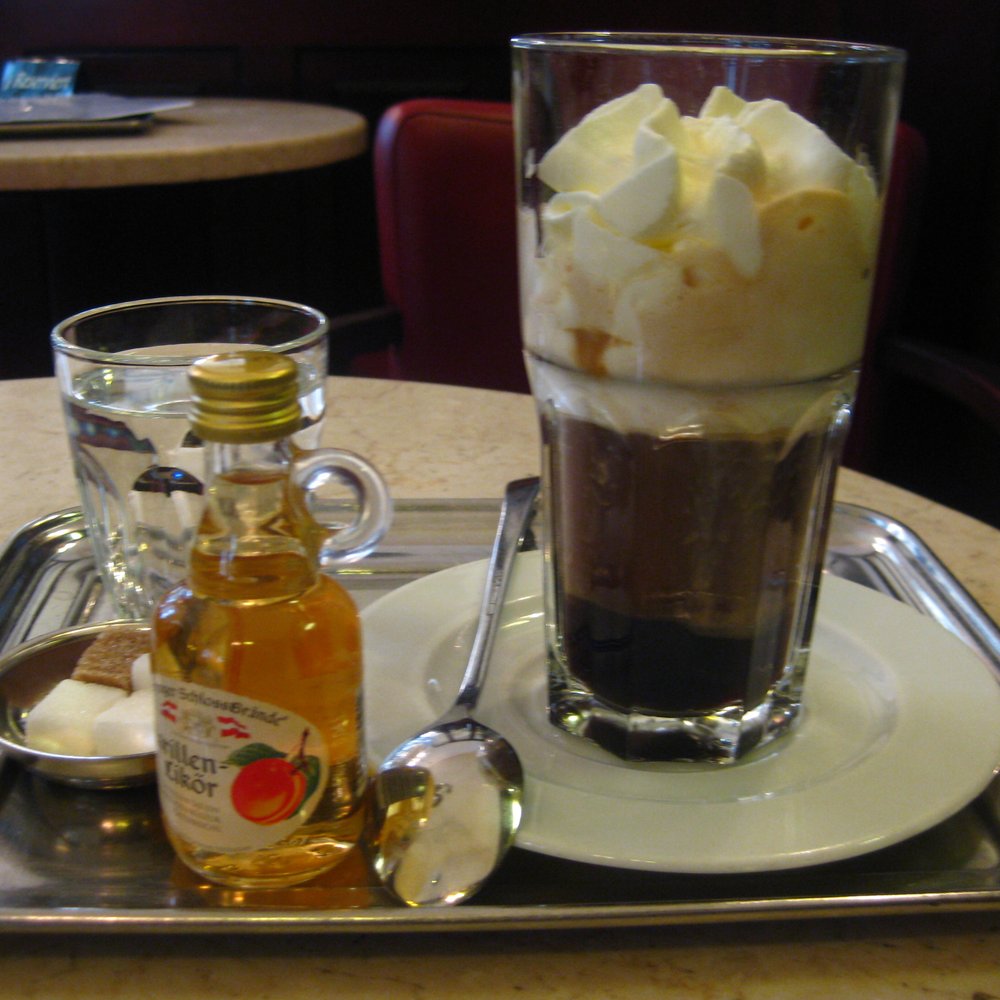 Café Diglas - Maria-Theresia coffee - Coffee & Tea Near Me - Vienna, 9 Café Diglas - Maria-Theresia coffee - Coffee & Tea Near Me - Vienna, 9