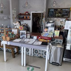 Smallgoods Cheese Shop & Cafe