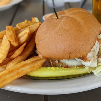 Hull's Seafood - Seafood Near Me - Ormond Beach, Florida
