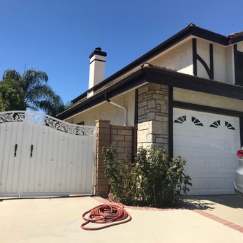 Flex Painting - Driveway Gate & Side of House - Painters Near Me Flex Painting - Driveway Gate & Side of House - Painters Near Me