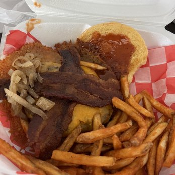 Tree House Cafe - Magnolia Burger to go - Cafes Near Me - Magnolia, Texas Tree House Cafe - Magnolia Burger to go - Cafes Near Me - Magnolia, Texas