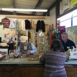 Dogwood Animal Shelter Thrift Shop