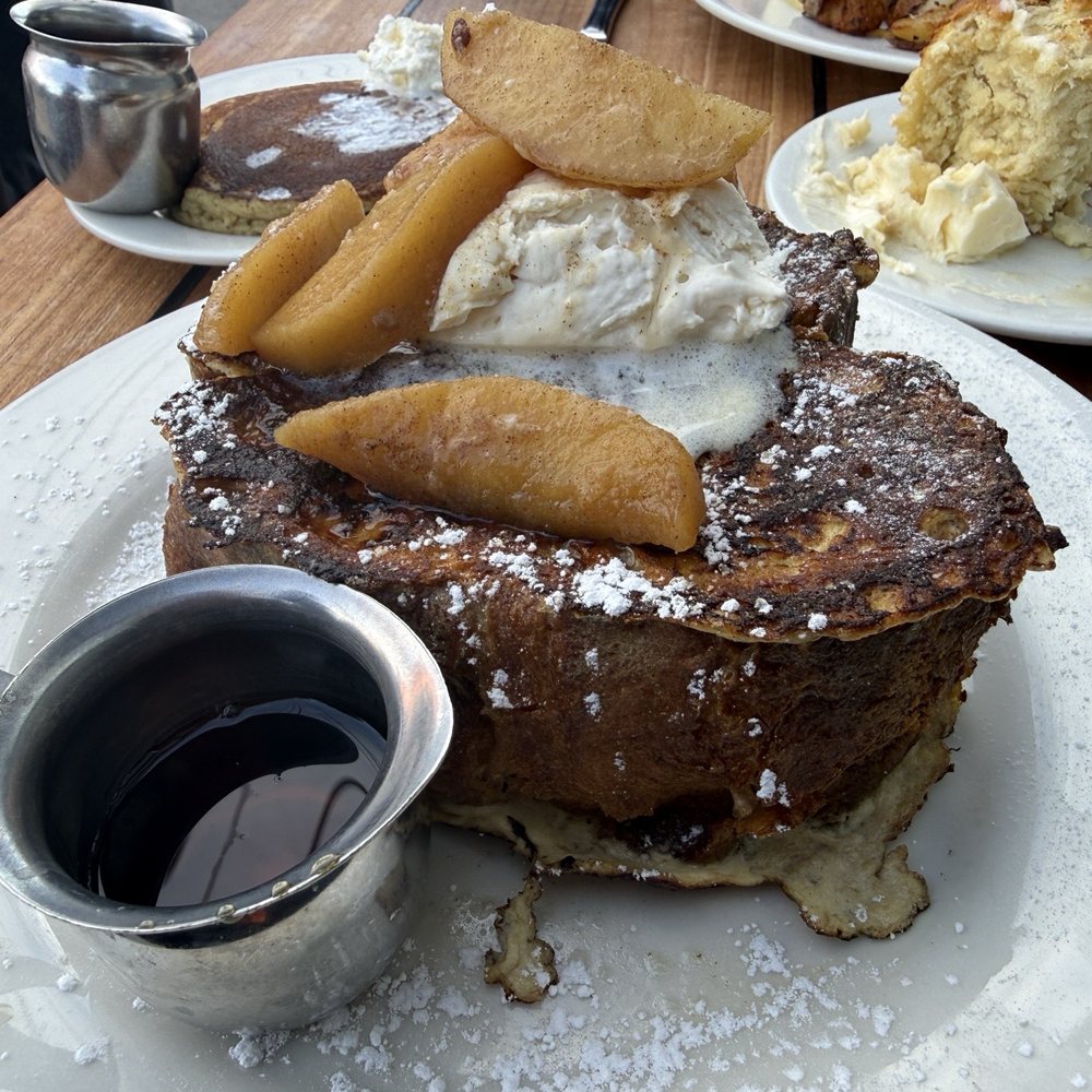 Plow - Custard French Toast - Breakfast & Brunch Near Me - San Francisco, California Plow - Custard French Toast - Breakfast & Brunch Near Me - San Francisco, California