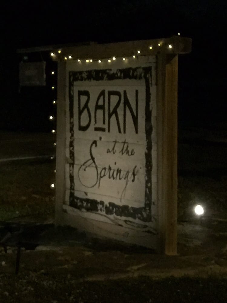 The Barn at the Springs - wedding in Springdale, AR