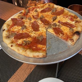 Diner Antonette - Pepperoni and Sausage Pizza - New American Near Me - Santa Monica, California