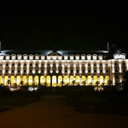 Palais Saint-Georges - Durant la nuit