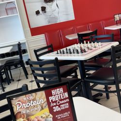 Oberweis Ice Cream and Dairy Store