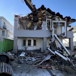 Al Demolition - Knock down home seaside park