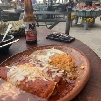 Splash Baja - Enchiladas entree - Mexican Near Me - Primo Tapia, BCN Splash Baja - Enchiladas entree - Mexican Near Me - Primo Tapia, BCN