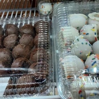 Watauga Lake Mercantile - Homemade dessert - Breakfast & Brunch Near Me - Butler, Tennessee Watauga Lake Mercantile - Homemade dessert - Breakfast & Brunch Near Me - Butler, Tennessee