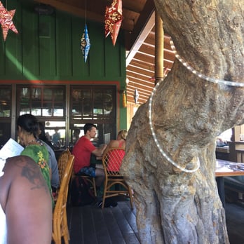 Buzz's - Steakhouses Near Me - Kailua, Hawaii Buzz's - Steakhouses Near Me - Kailua, Hawaii