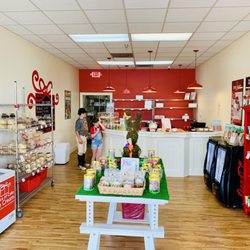 Piece of Cake - Cute interior