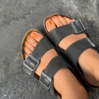 THT Nail Salon - Nail Salons Near Me - La Habra, California