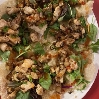 Deja Food - Chicken wonton appetizer - Food Trucks Near Me Deja Food - Chicken wonton appetizer - Food Trucks Near Me